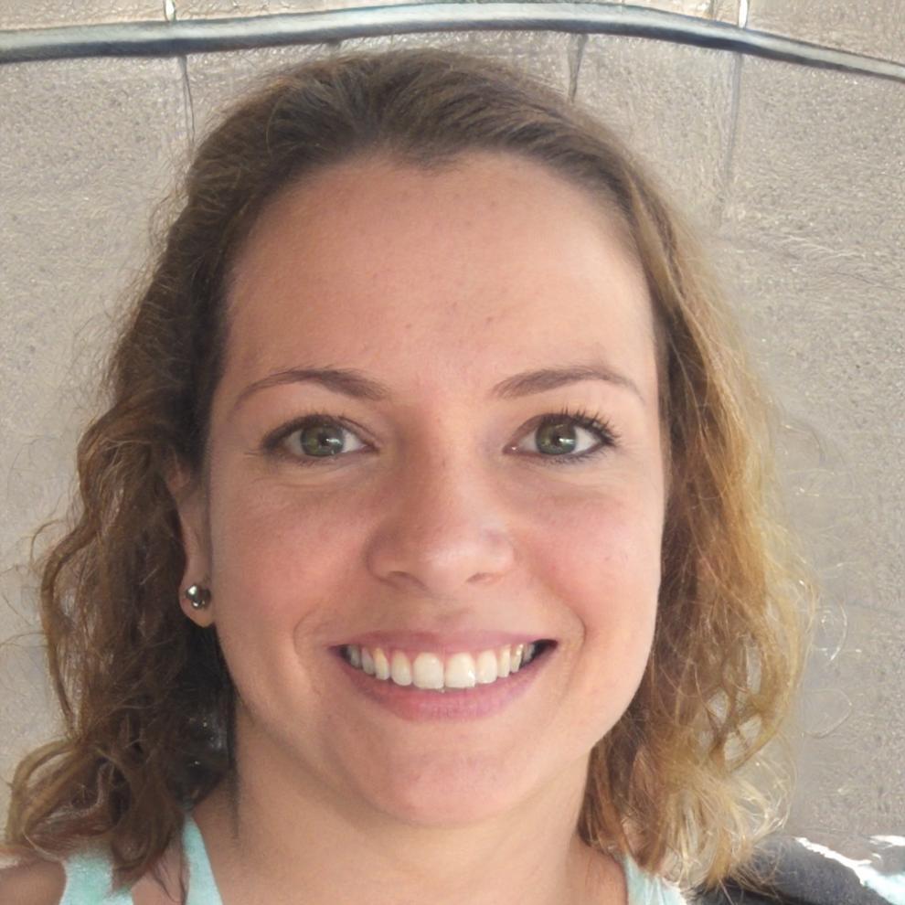 Emma Rodriguez, Investment Strategy Expert